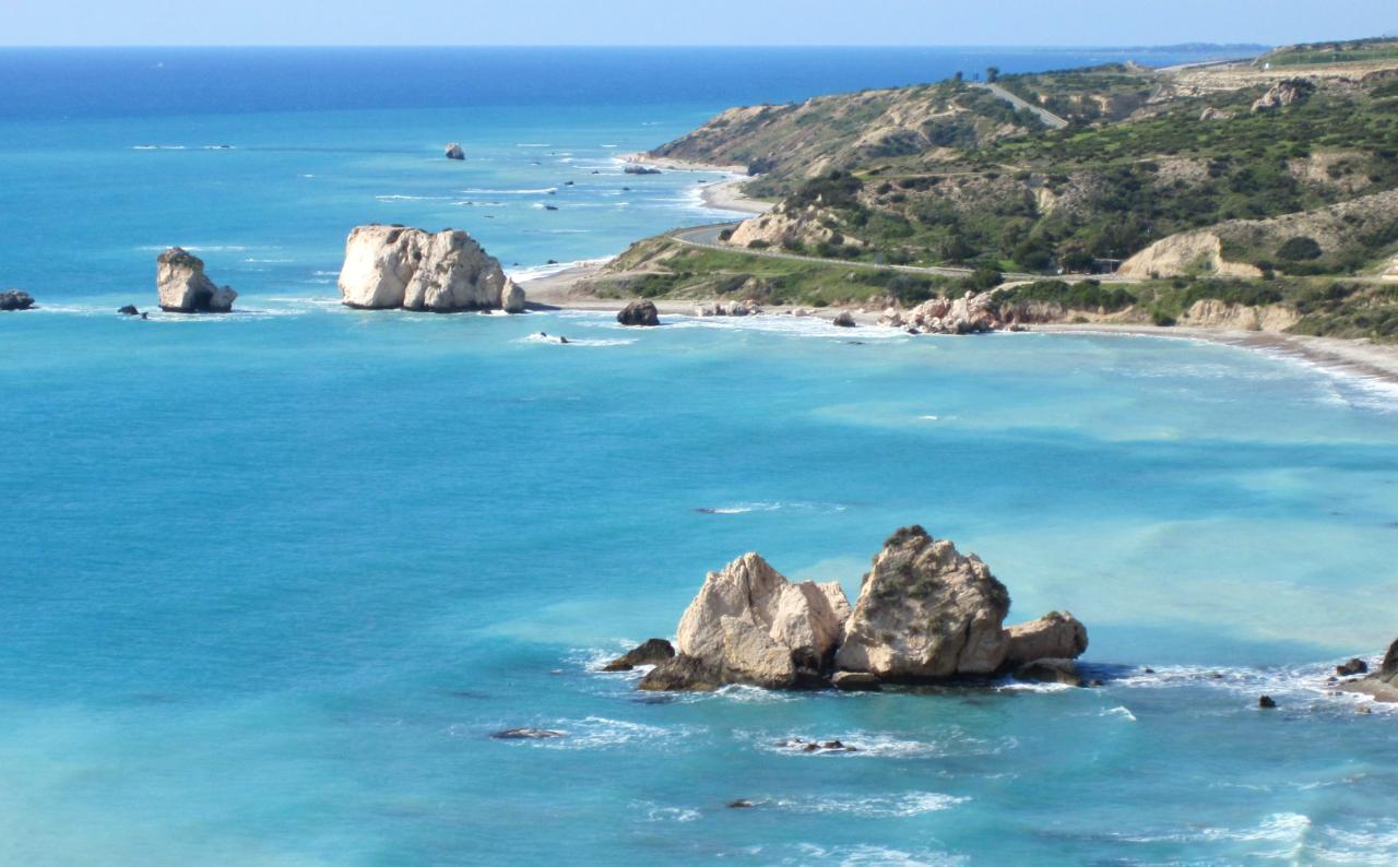 The Rock of the Greek (background) with the Saracen Rock in the foreground