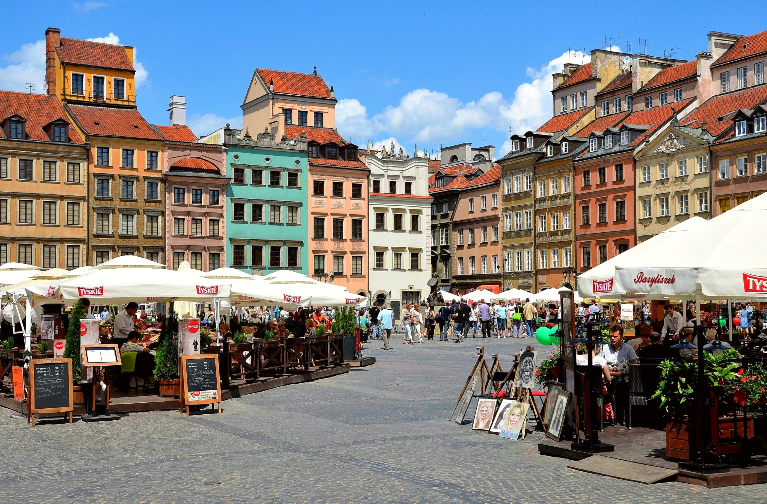Explore Warsaw's historic heart