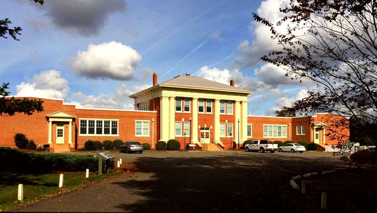 Front view of Plains High School Visitor Center and Museum