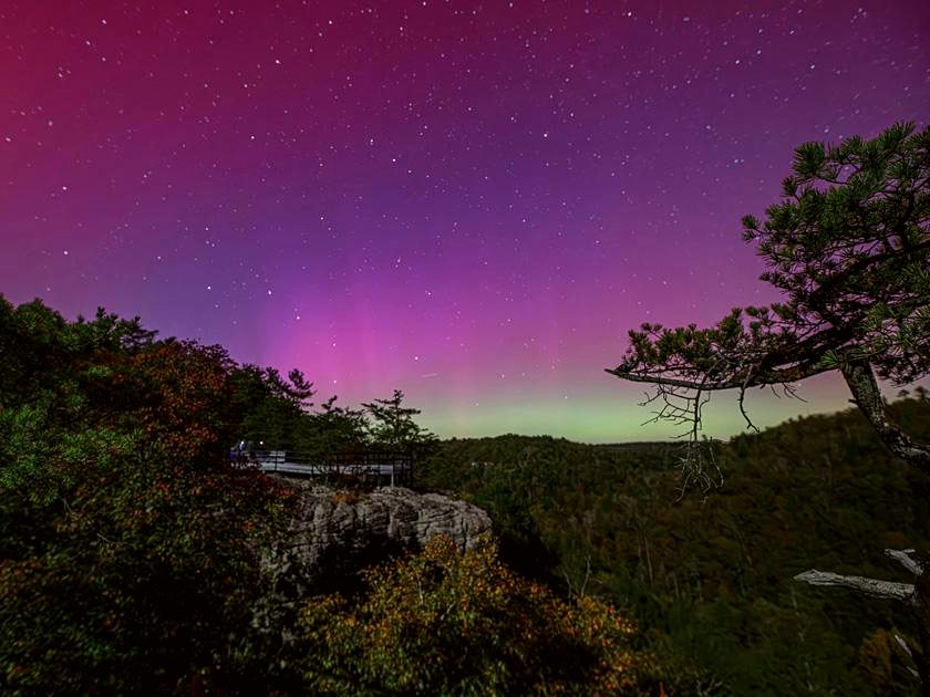 Night sky with a mix of colors of purple, blue hues.