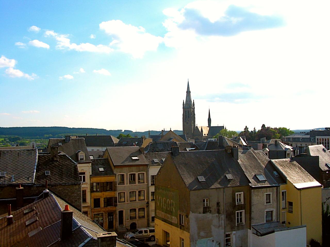 Arlon