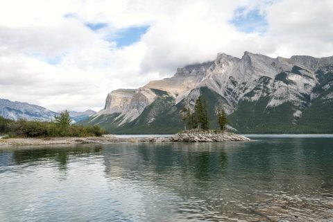 Lake Minnewanka