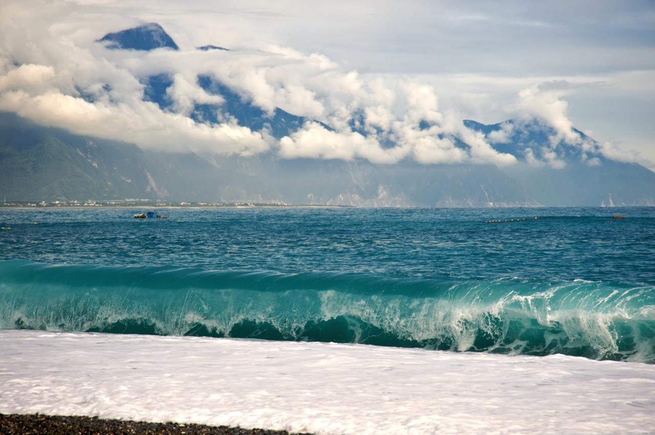 Qixingtan Beach