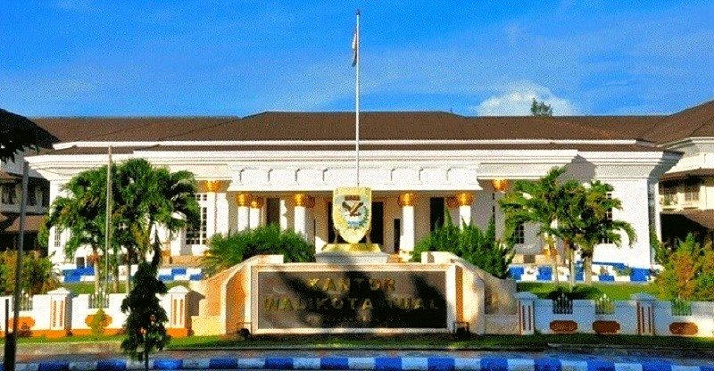 Mayoral office building of Tual