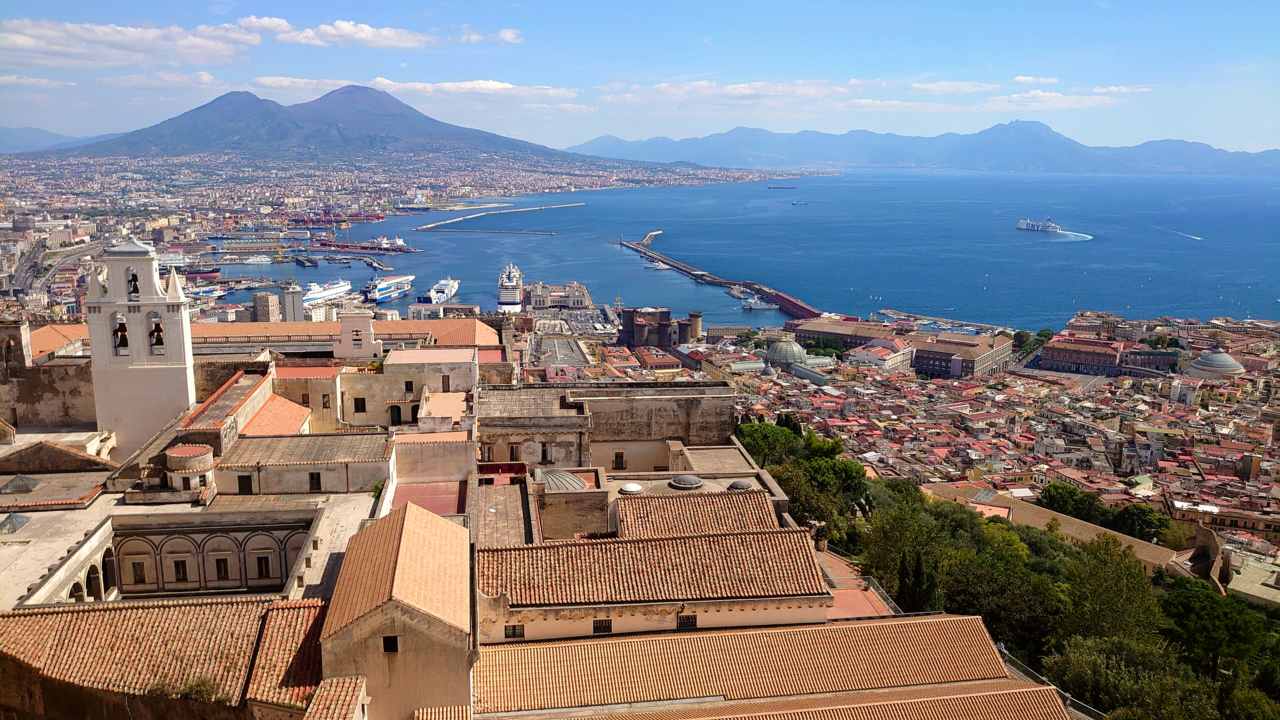 Local traditions - Naples