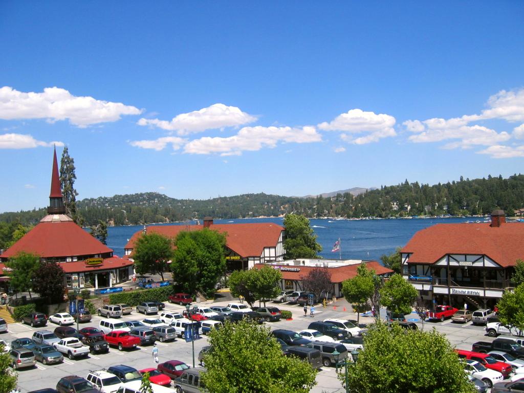 Lake Arrowhead Village