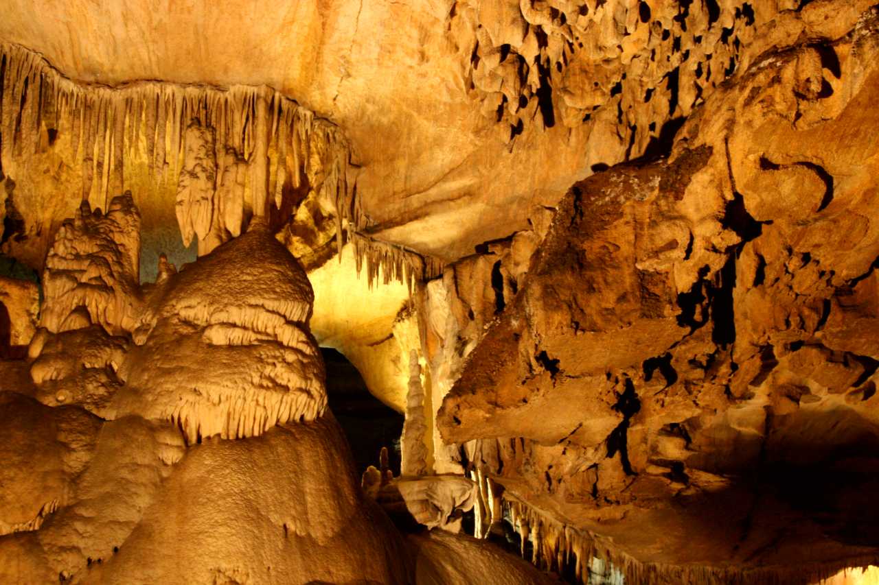 Crystal Cave