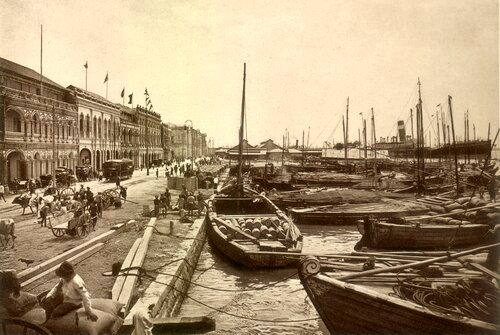 The Port of Penang in George Town c. 1910. Port functions were eventually relocated to Seberang Perai in 1974.[34]