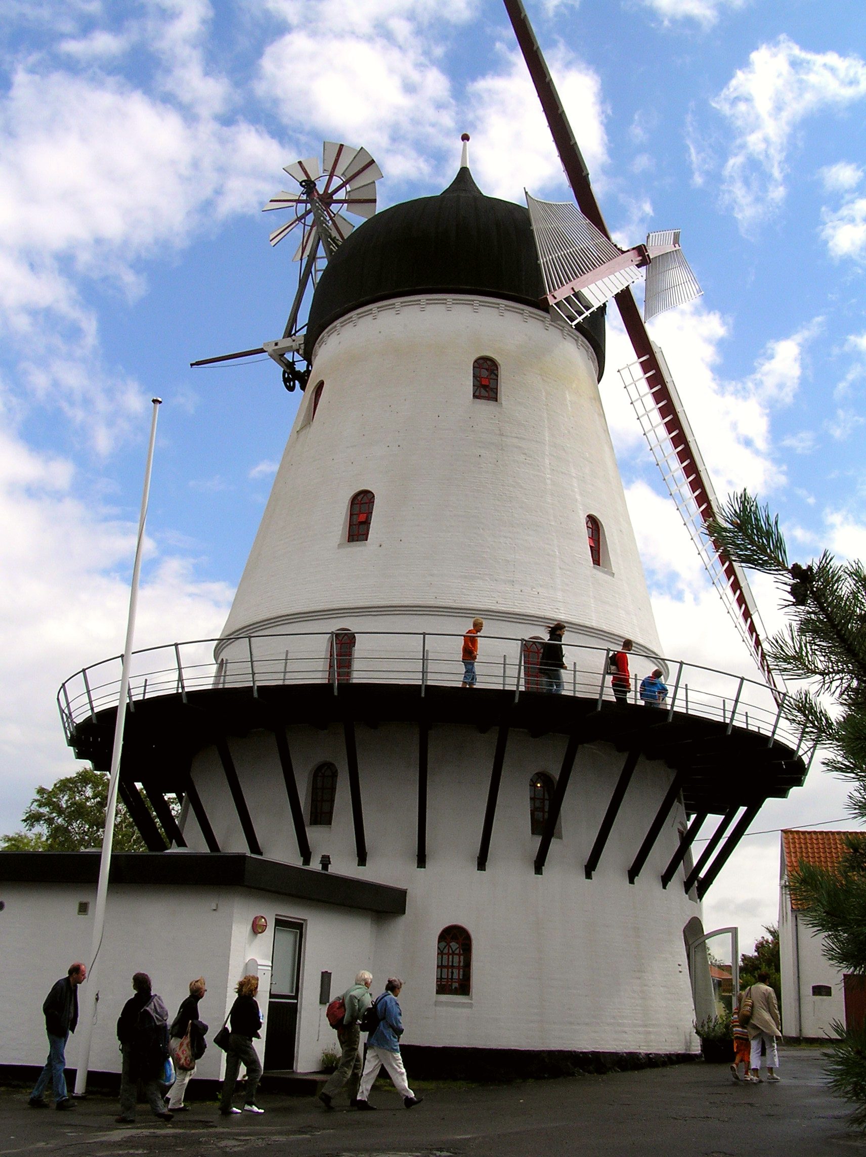 Windmühlenblick in Gudhjem