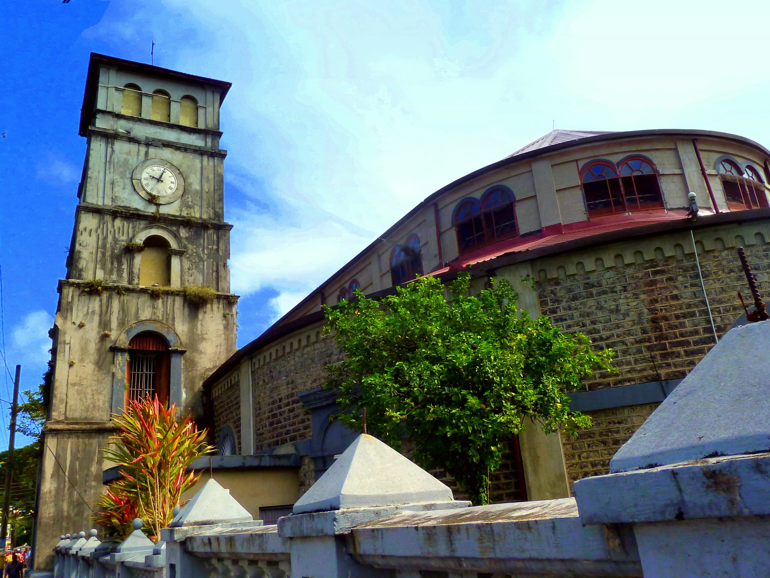 Explore the Cathedral's intricate details
