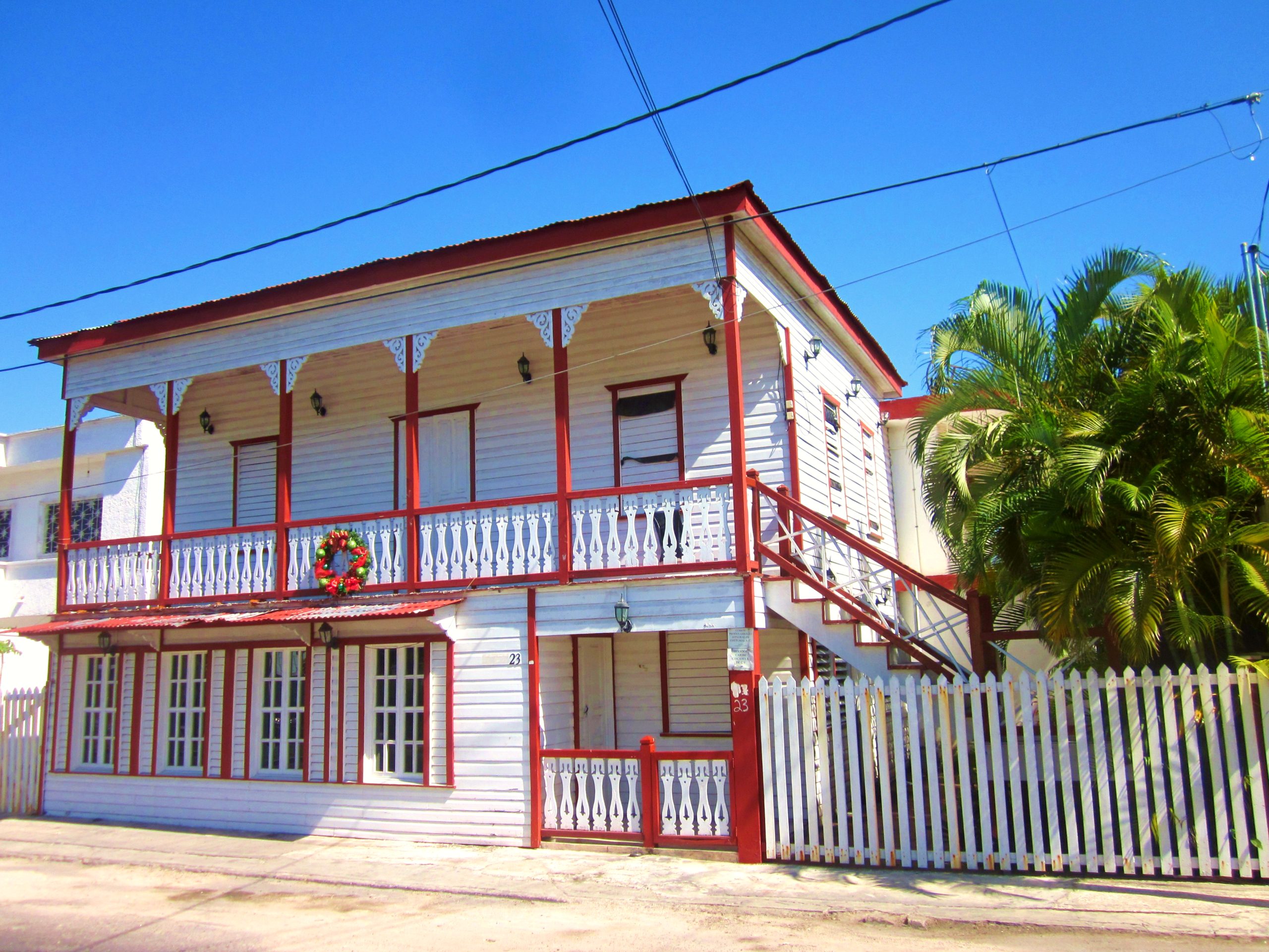 Explore the architecture of Chetumal