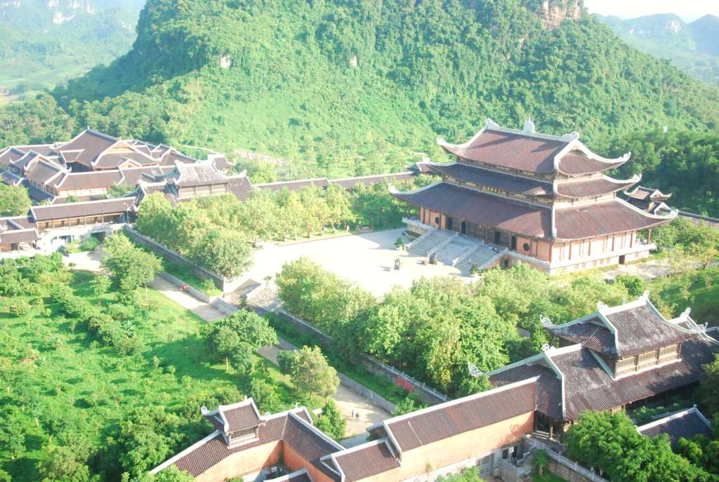 Bái Đính Temple, a popular site for Buddhist pilgrimages from across Vietnam