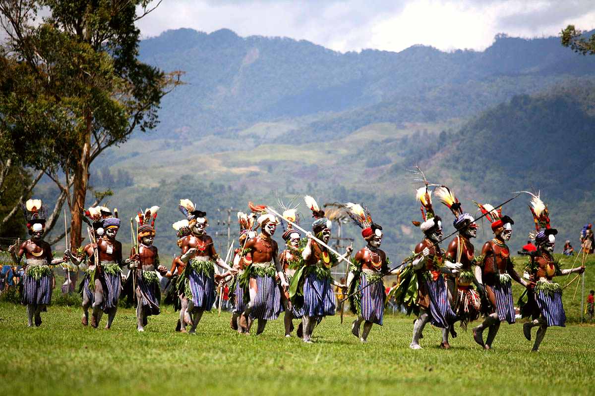 Local traditions - Mount Hagen