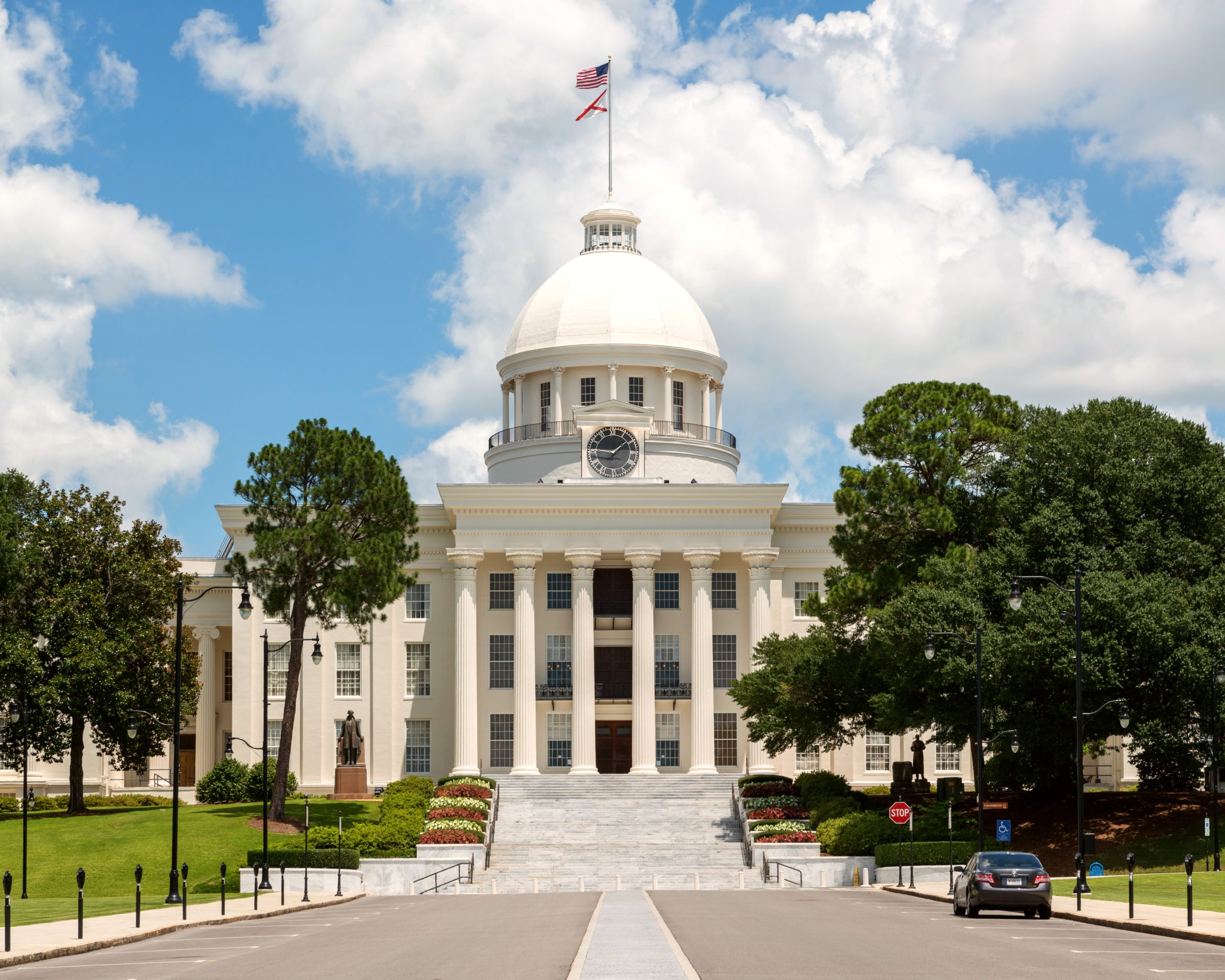 Erkunde das historische Alabama State Capitol