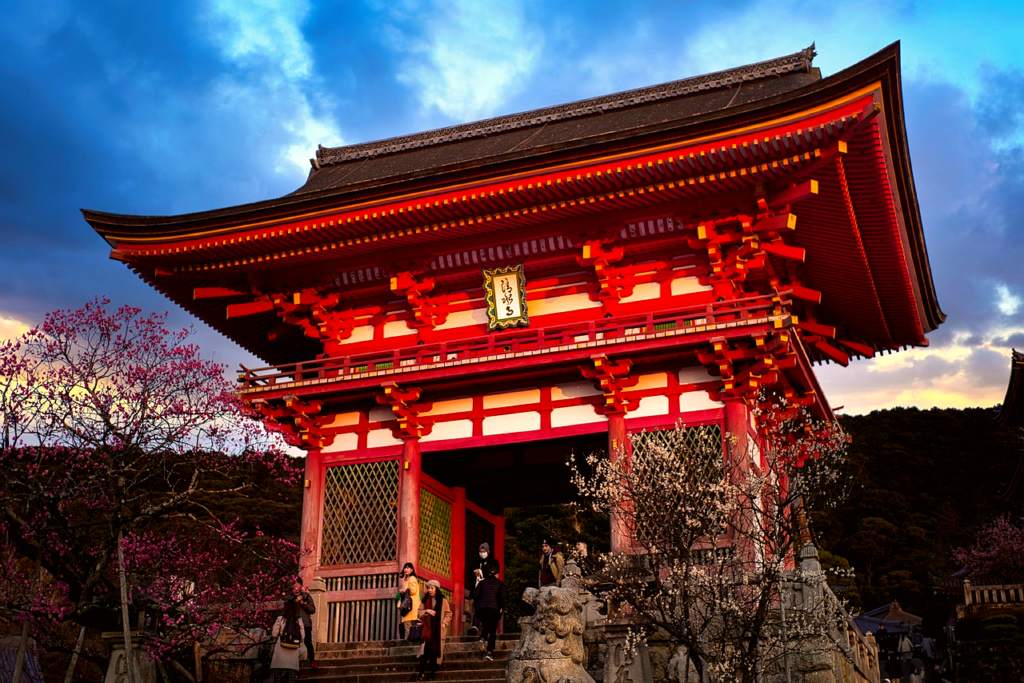 Kiyomizu-dera